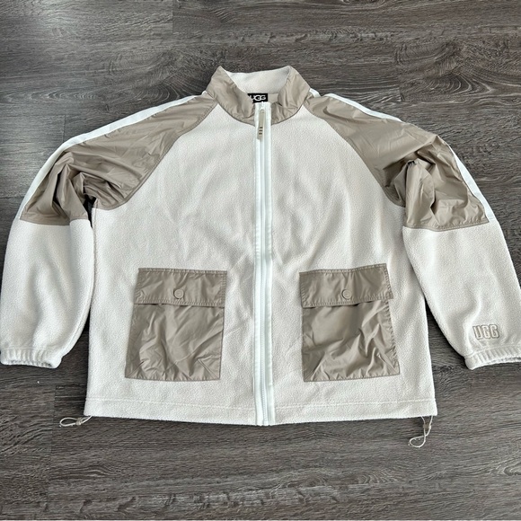 UGG Men's MAX UGGFLUFF SPORT CREAM Tan Jacket